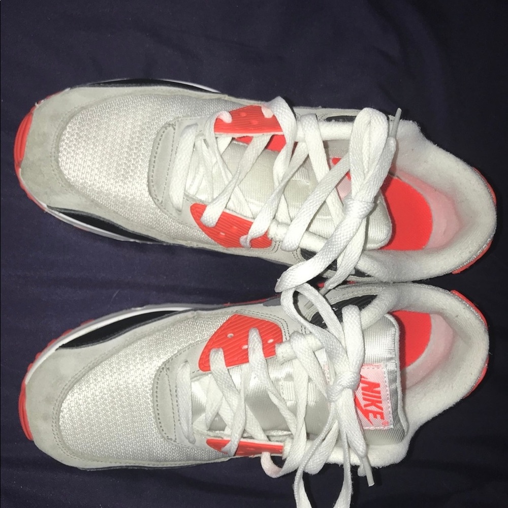 Nike air max infrared